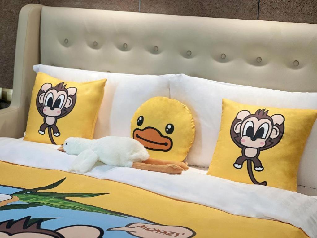 Lia! Beijing Hotel Экстерьер фото